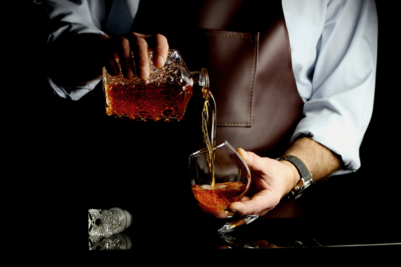 Illustration for article titled How to experience the glories of the Whiskey Infinity Bottle